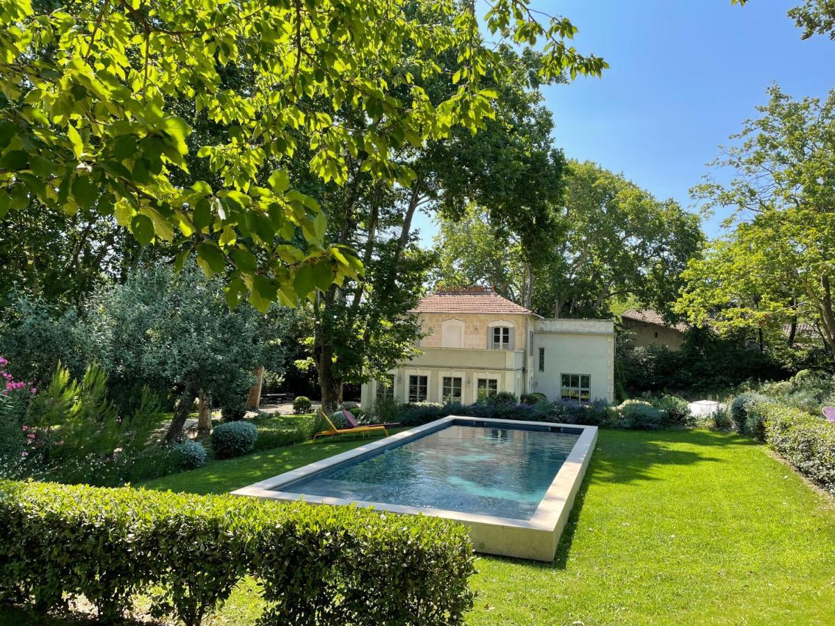 Bed and Breakfast Ermitage Notre Dame De Vacquieres Noves Zewnętrze zdjęcie